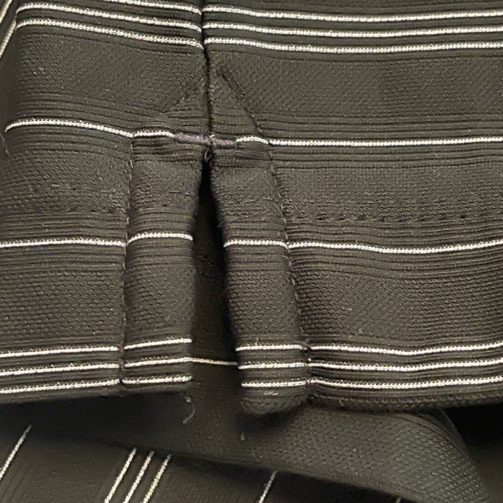 Nike Golf polo size XL men’s performance, striped, black/gray/VGUC - Picture 2 of 6
